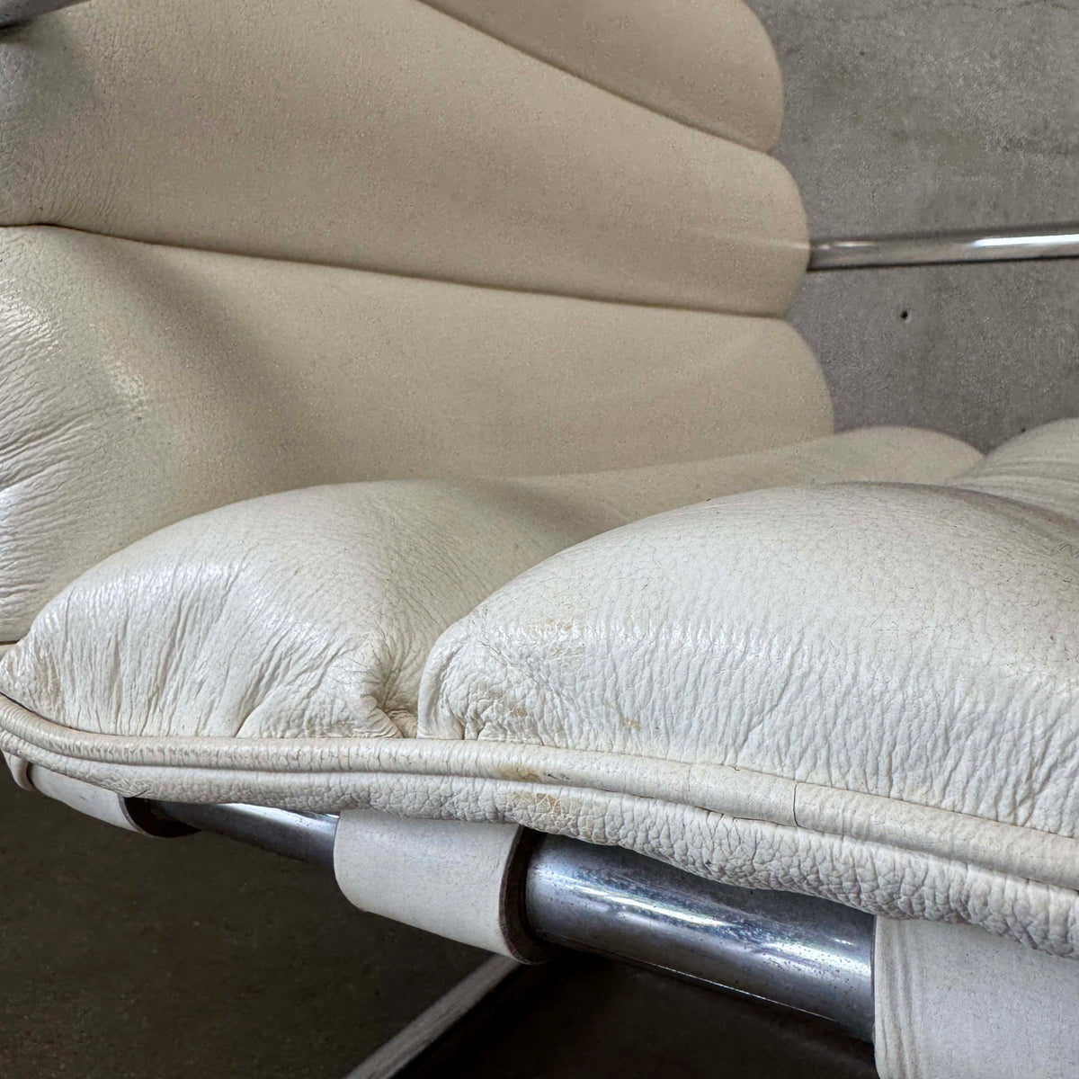 Vintage MK Knoll Lounge Chair - White Leather & Chrome