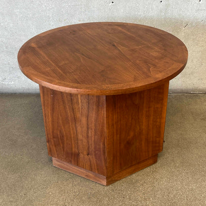 Vintage Lane Mid Century Modern End Table,  Hexagon Base With Round Top