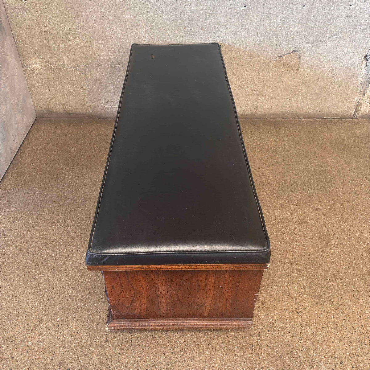Vintage Cedar/Walnut Blanket Chest By Lane - Lock Disabled / As Is