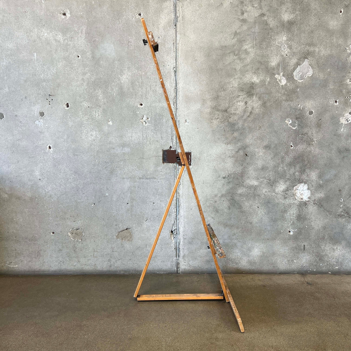 Vintage Artist's Painting Easel