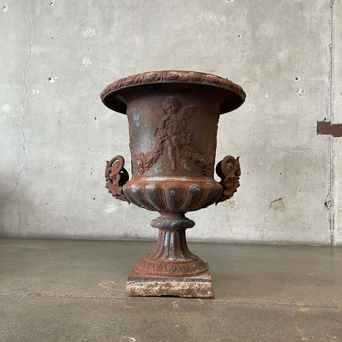 Vintage & Mid-Century Modern Home Decor & Accessories