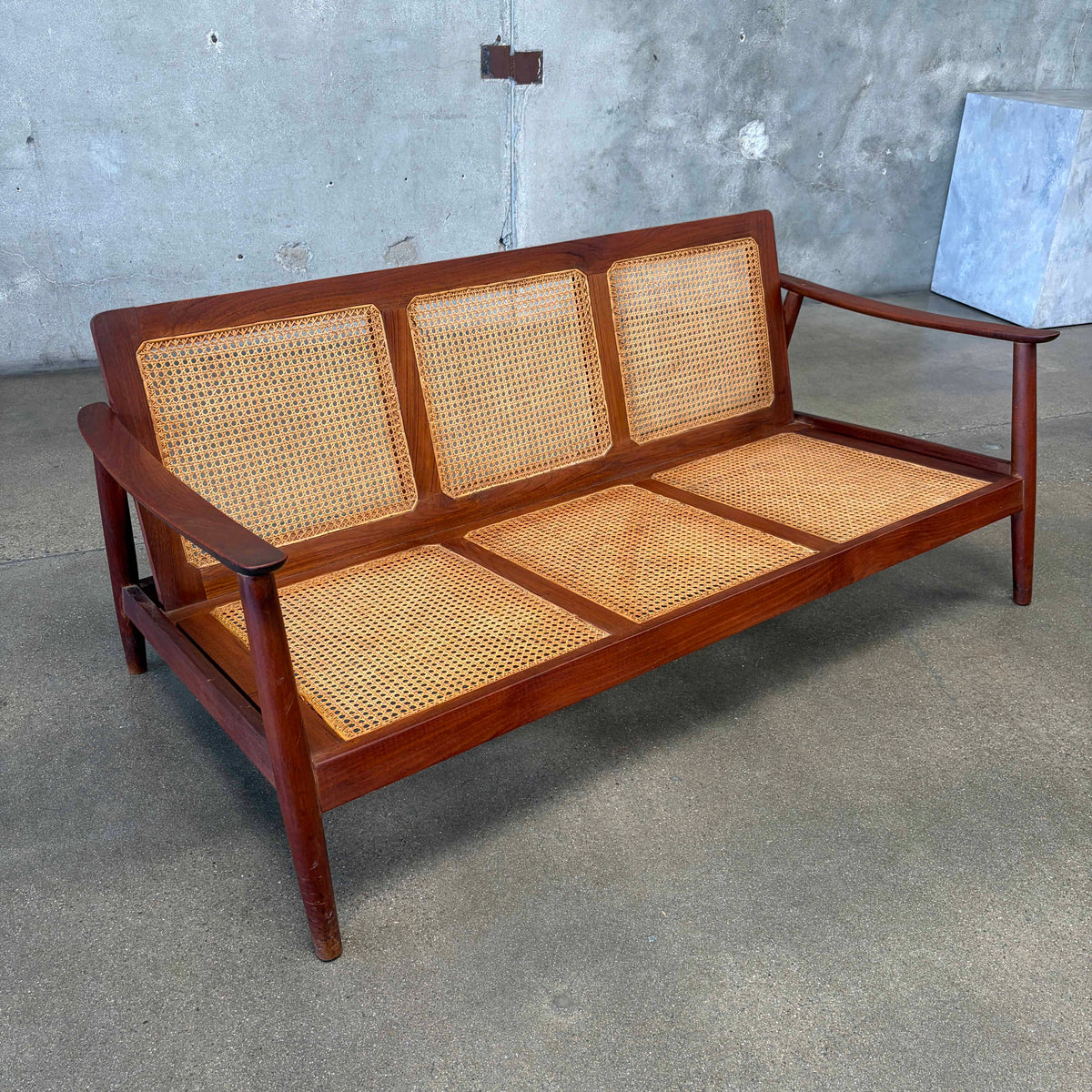Mid Century Sofa Couch