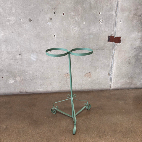 Shop Vintage & Antique Garden Decor in Long Beach, CA