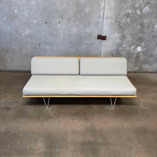 Case Study V- Leg Daybed/ Sofa by Modernica