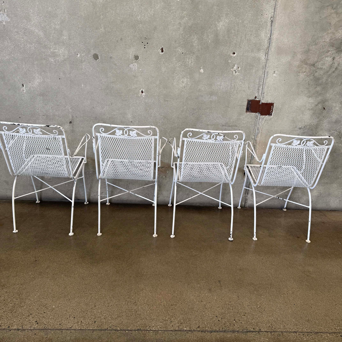 Vintage Mid Century Modern Irion Mesh Patio Set
