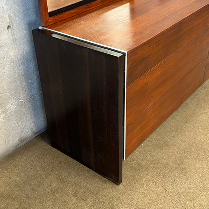 Glenn of California 6 Drawer Dresser w/Mirror