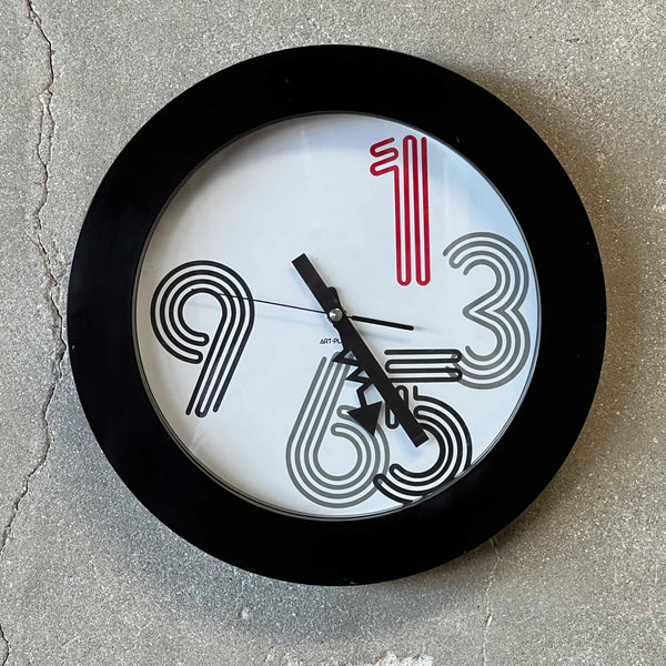 Crazy Wall Clock