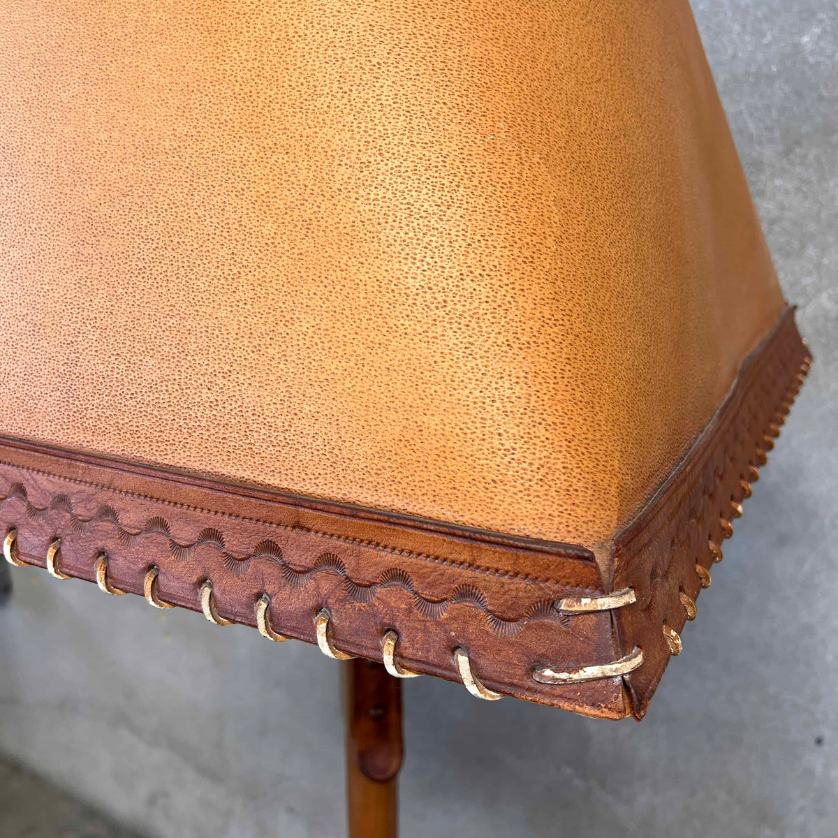 Monterey Furniture Floor Lamp - Tooled Leather Detail