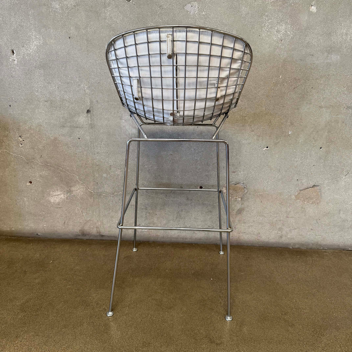 Mid Century Modern Wire Metal Bar Stool in the Style of Harry Bertoia