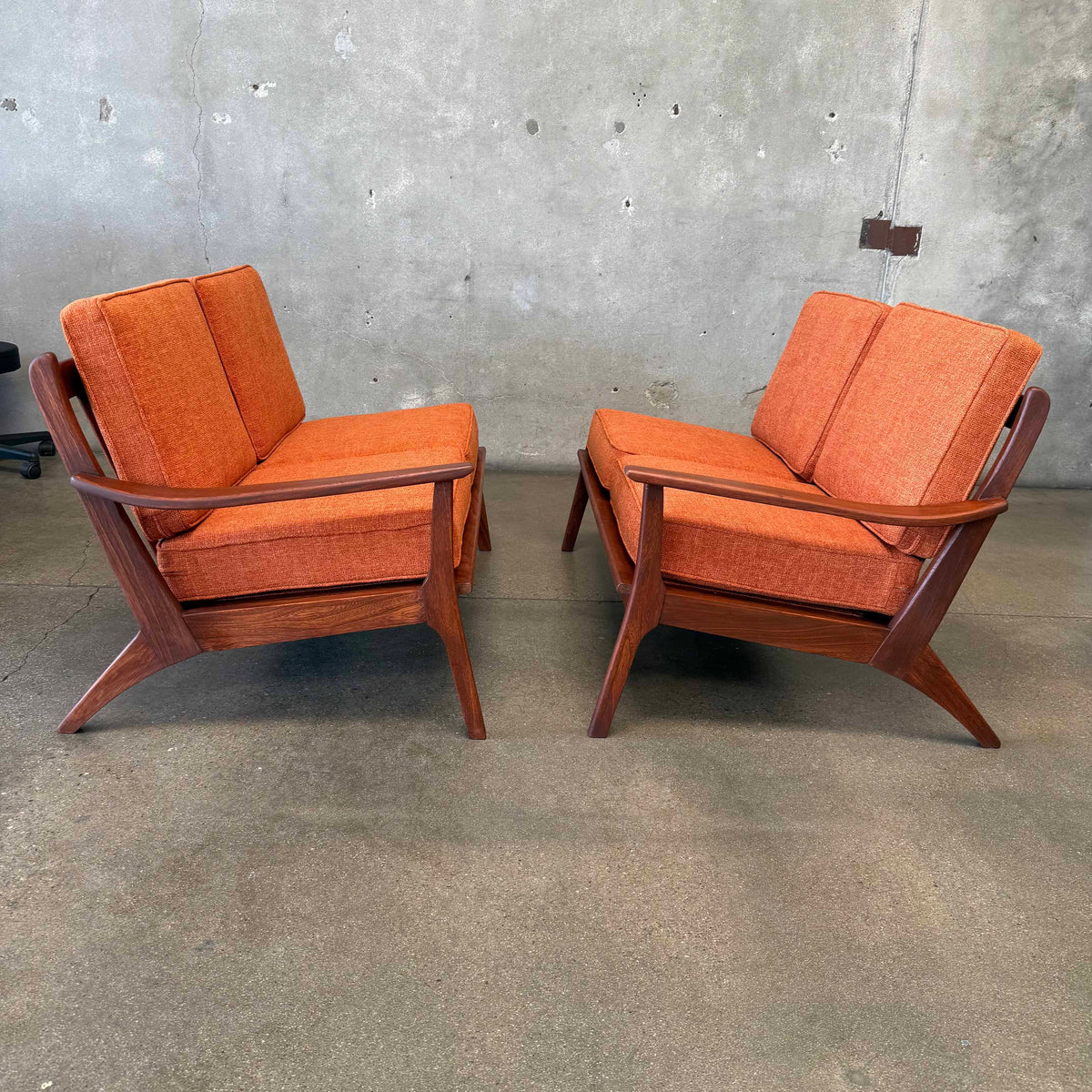 Mid Century Modern 2 Piece Sofa Set