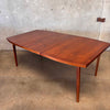 Vintage Mid Century Modern Walnut Dining Table w/5 Chairs Product Image