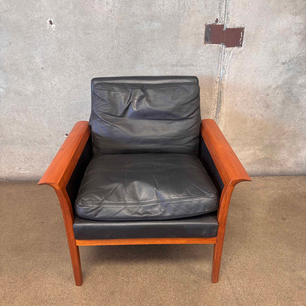 Mid Century Modern Knut Saeter Leather & Wood Lounge Chair Product Image