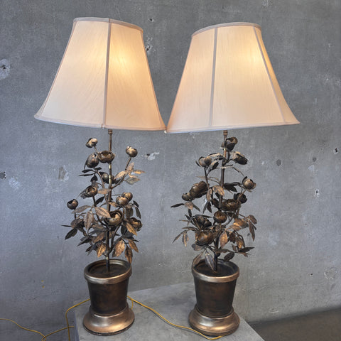 Vintage & Mid Century Modern Lamps