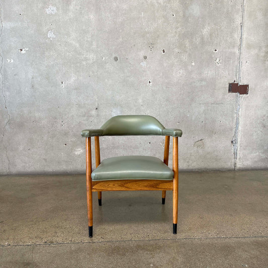 Mid Century Modern Chair by Shelby Williams