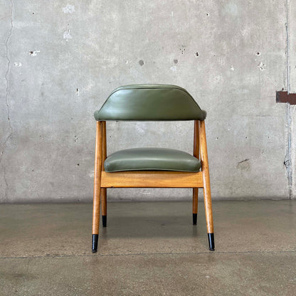 Mid Century Modern Chair by Shelby Williams