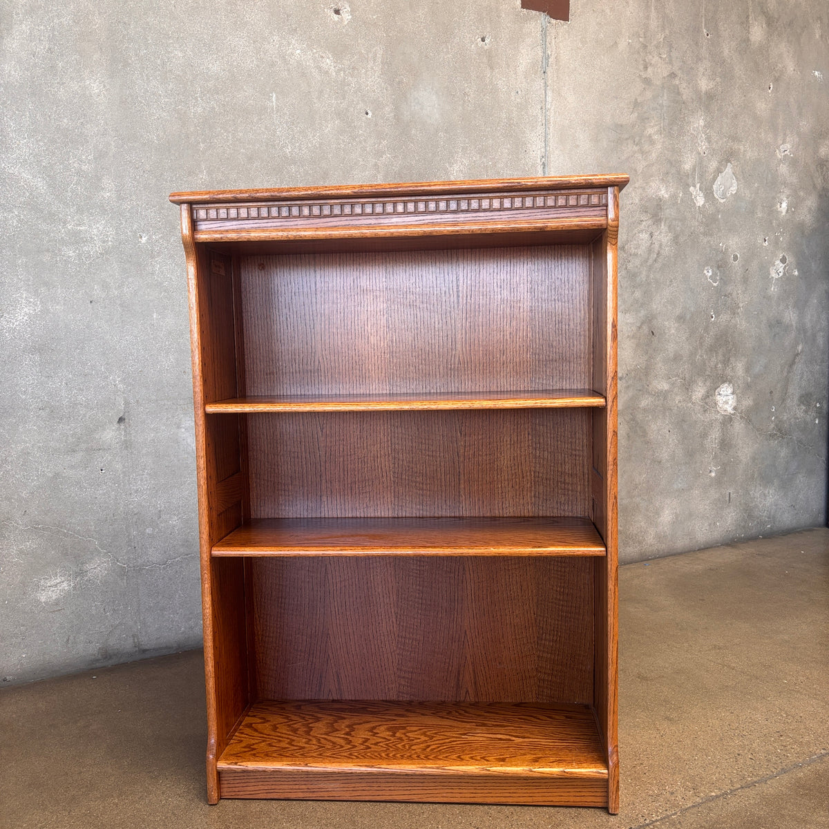 Vintage Oak Bookcase(Adjustable Shelves)
