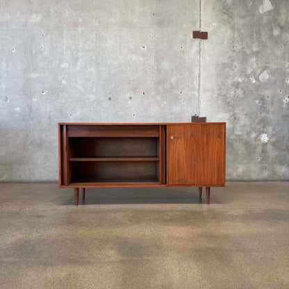 Mid Century Modern Tambour Door Credenza By Milo Baughman For Glenn of California