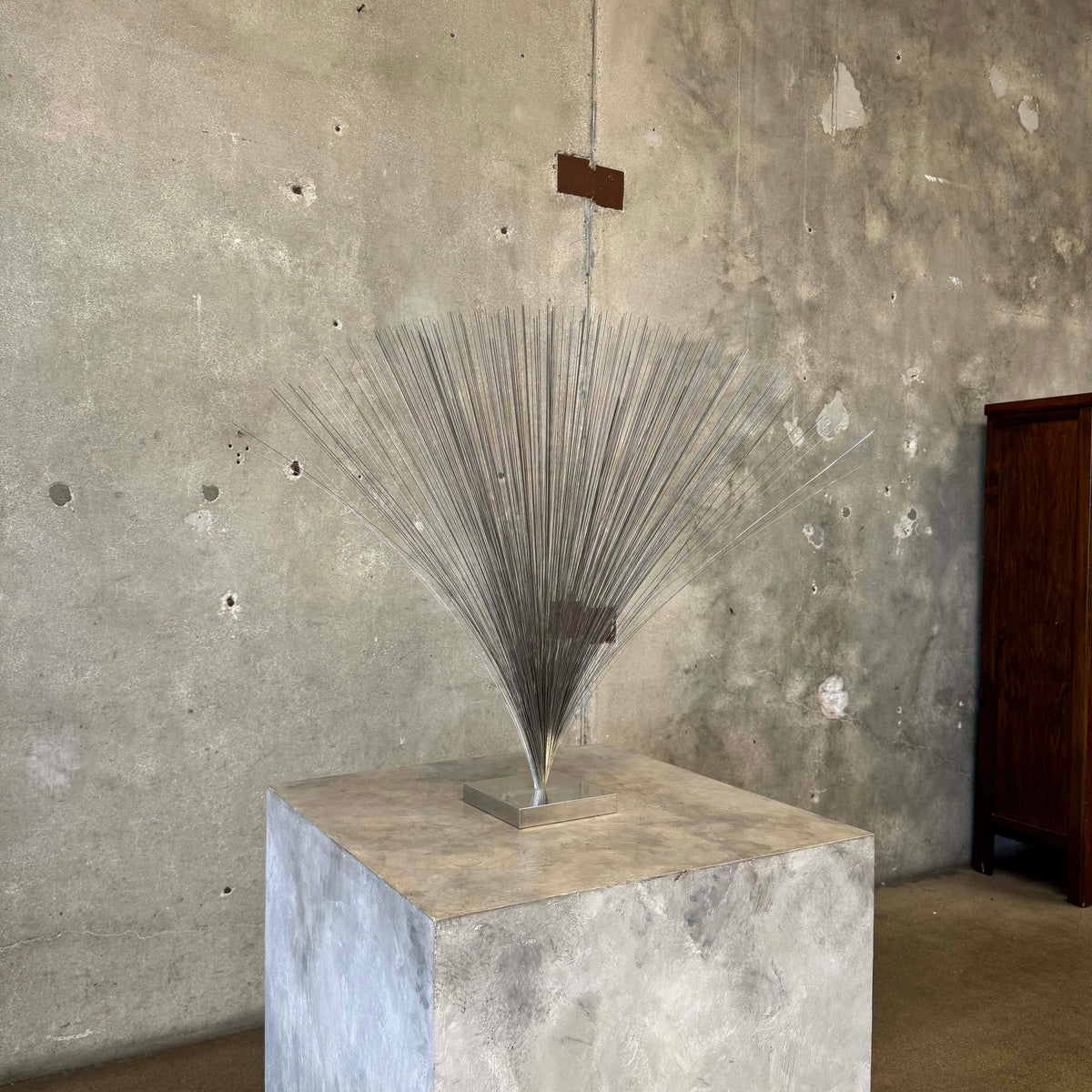 Spray Sculpture 1970