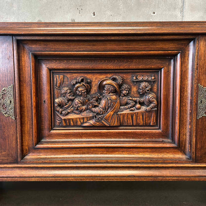 Quarter Sawn Oak Vintage Sideboard/ Credenza - No Key