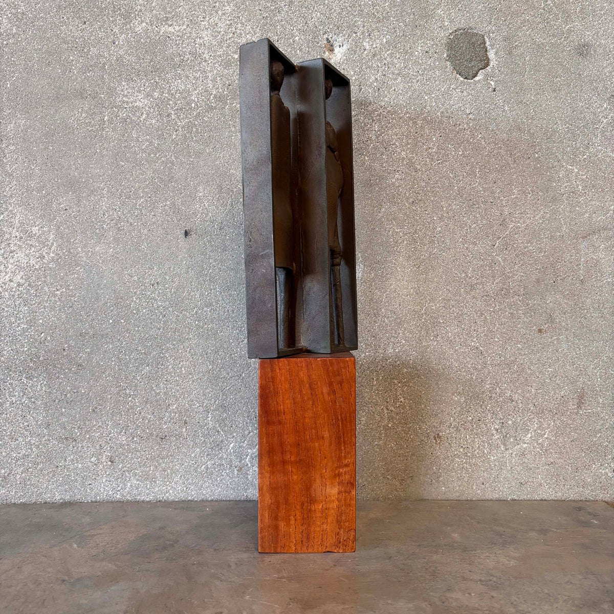 Howard Hitchcock (1927 - 2016) Sculpture