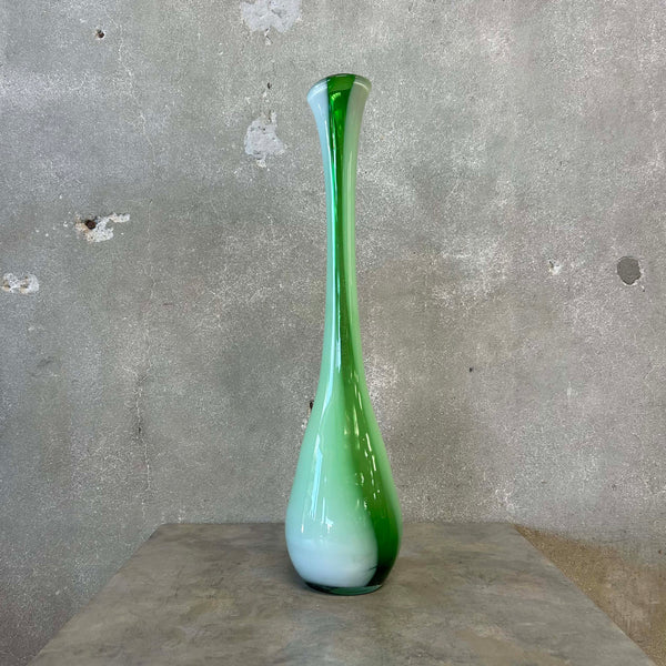 Empoli Swung Glass Vase (Green) Product Image