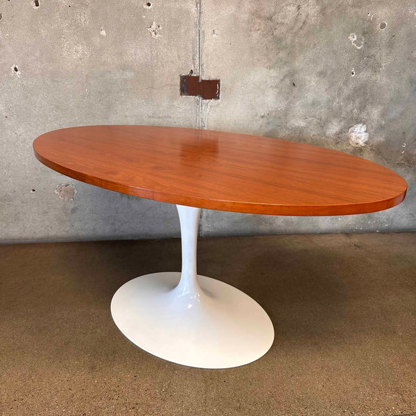 Florence Knoll For Eero Saarinen Walnut Oval Tulip Table