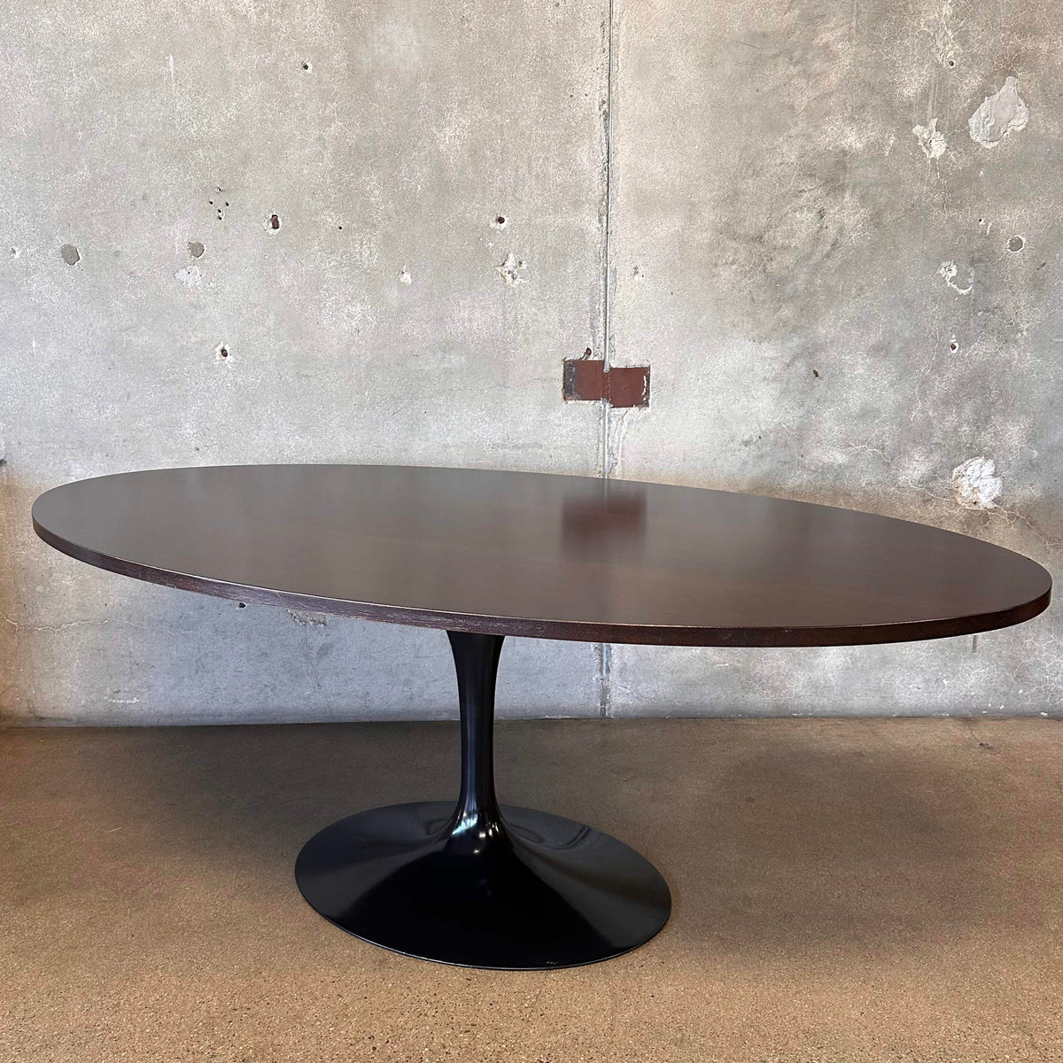 Florence Knoll For Eero Saarinen Dark Walnut Black Knoll Base Dining Table
