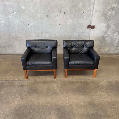 Pair Peem-Oy Leather Lounge Chairs Finland, c. 1965