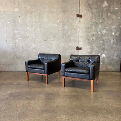 Pair Peem-Oy Leather Lounge Chairs Finland, c. 1965