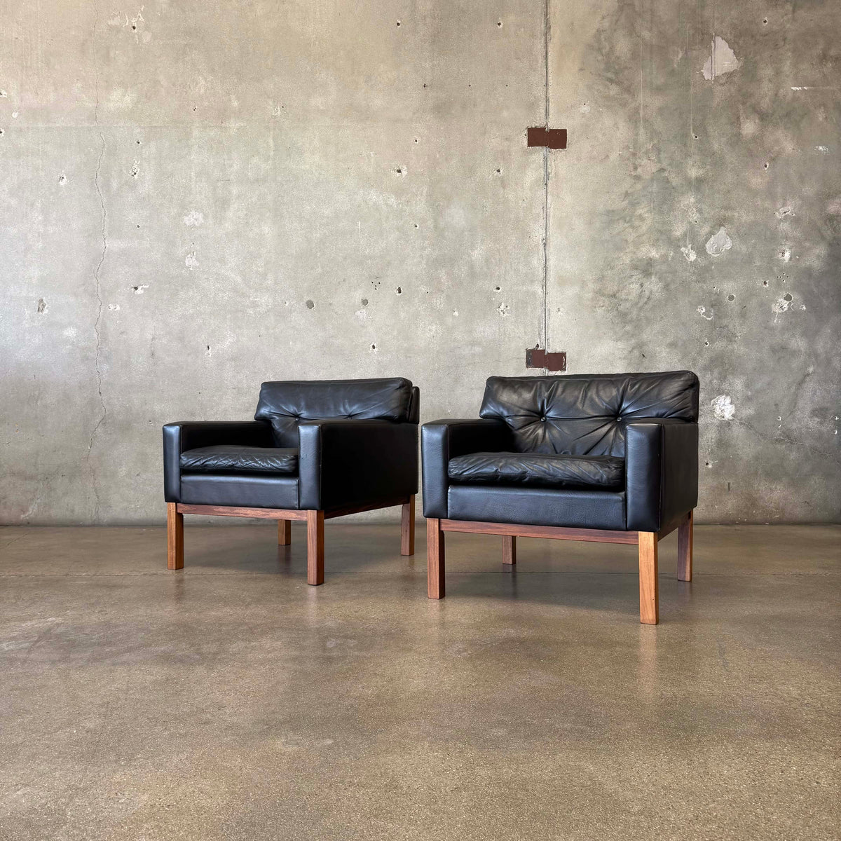 Pair Peem-Oy Leather Lounge Chairs Finland, c. 1965