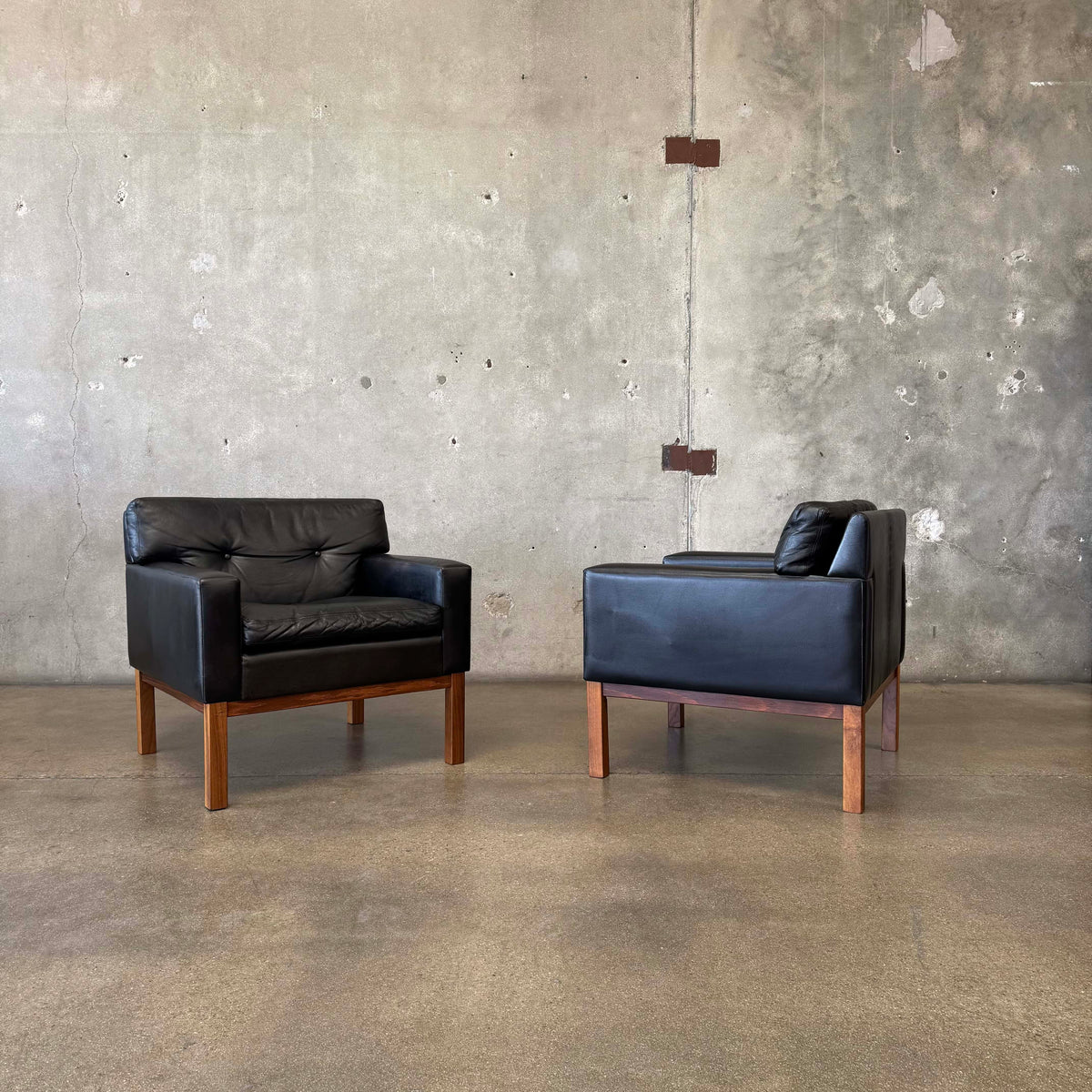 Pair Peem-Oy Leather Lounge Chairs Finland, c. 1965