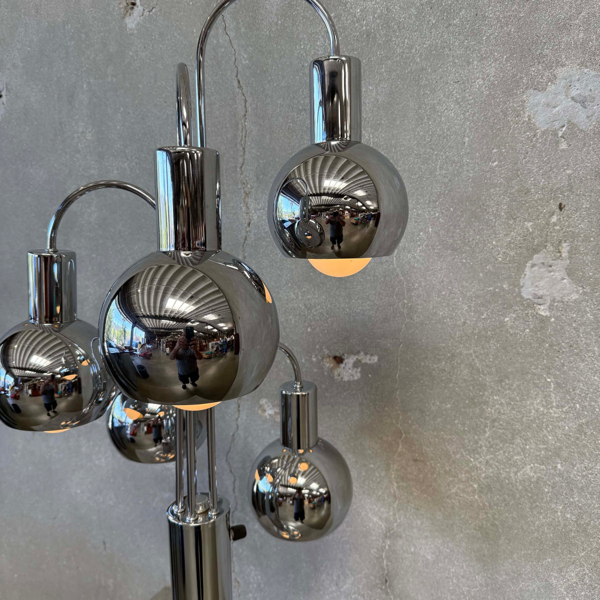 Mid Century Modern Vintage Chrome Waterfall Sonneman Orb 5 Light Table Lamp