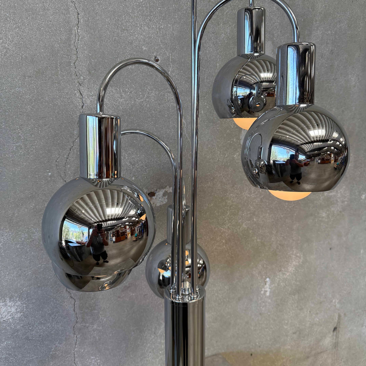 Mid Century Modern Vintage Chrome Waterfall Sonneman Orb 5 Light Table Lamp