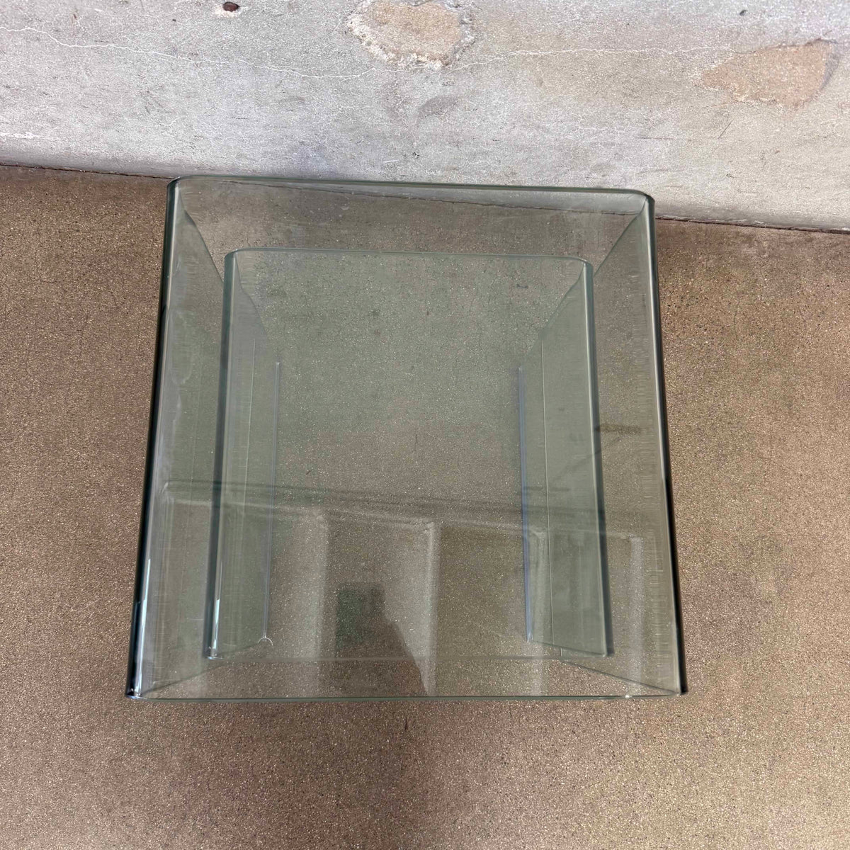 Bent Glass Nesting Tables