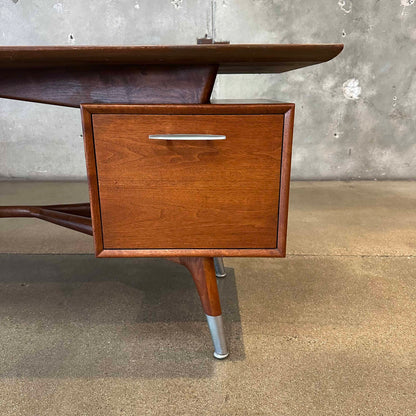 Mid Century Modern Walnut Alma "Skulptra" Executive Desk