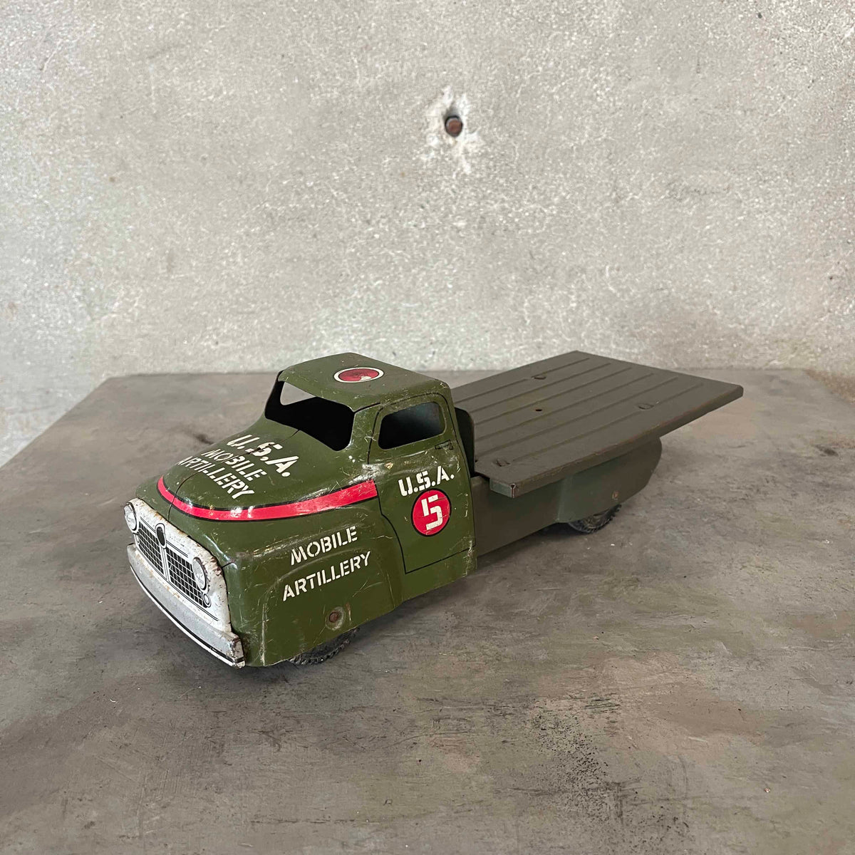 1940s Marx Pressed Steel USA Mobile Artillery Truck Toy