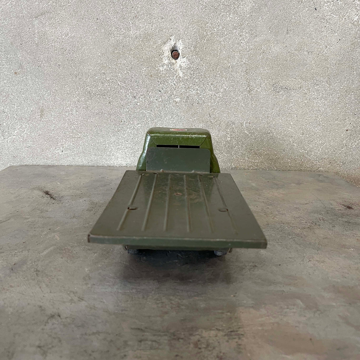 1940s Marx Pressed Steel USA Mobile Artillery Truck Toy