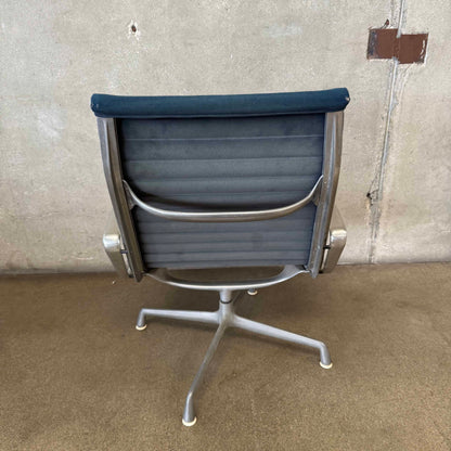 1980 Herman Miller Eames Aluminum Group Office Chair #1