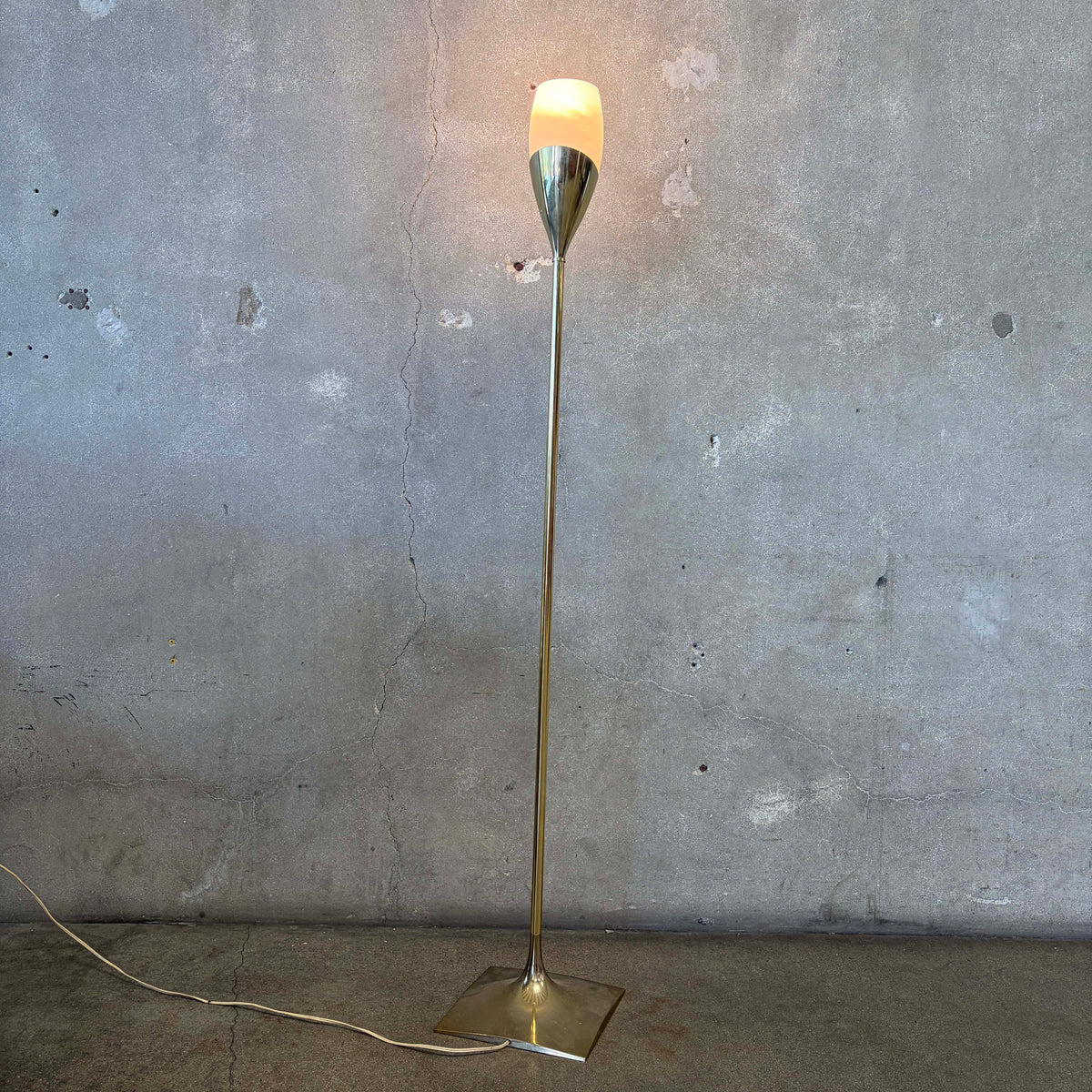 Mid Century Laurel Floor Lamp