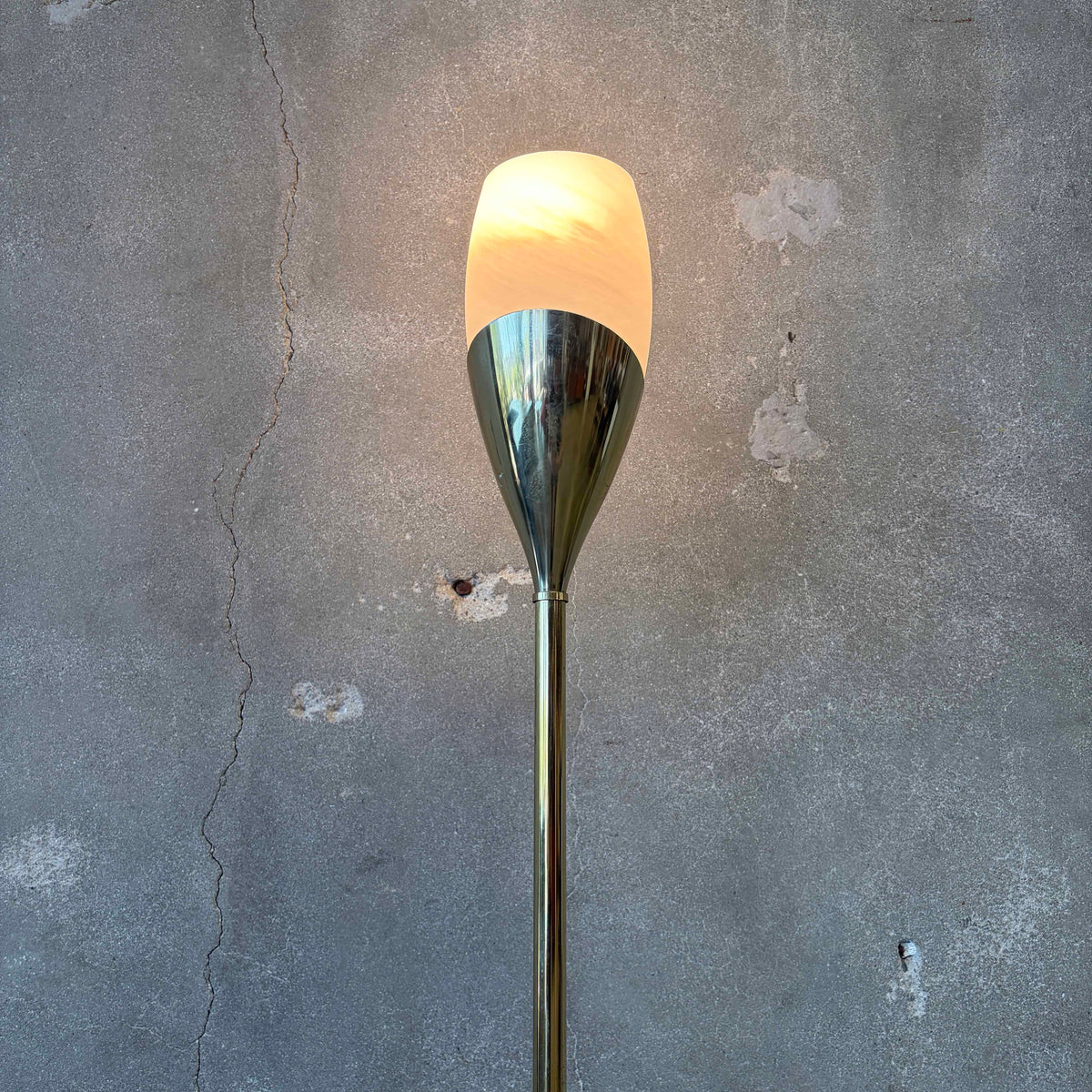 Mid Century Laurel Floor Lamp