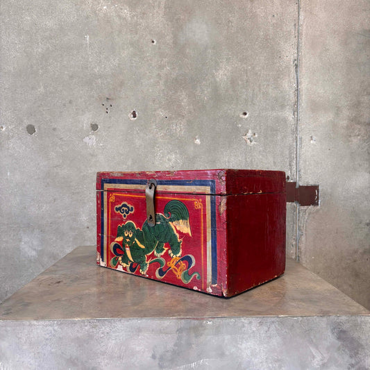 Antique Hand painted Chinese Box