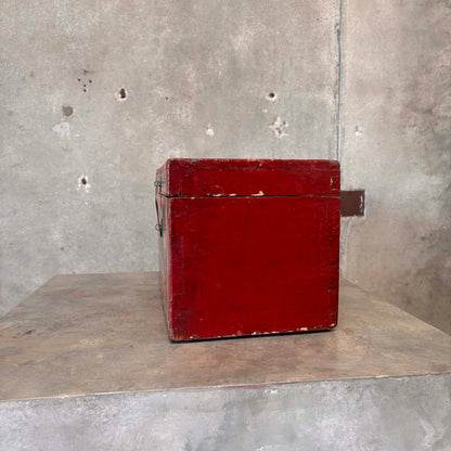 Antique Hand painted Chinese Box
