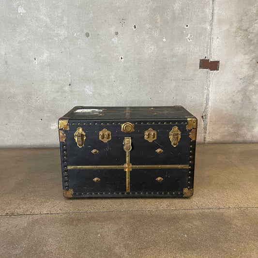 Vintage ABC Trunk
