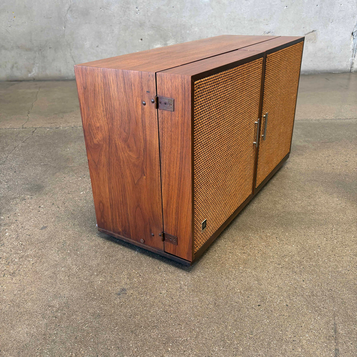 Vintage Stereophonic Radio and Vinyl System