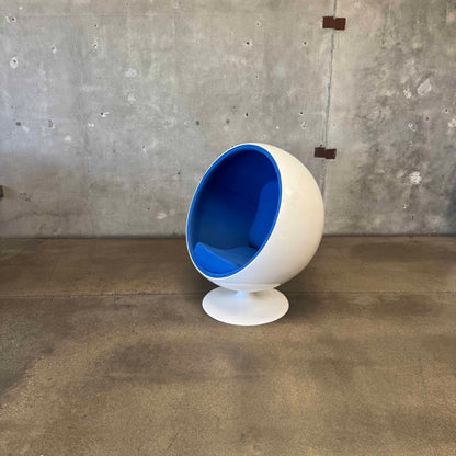 Vintage Ball Chair