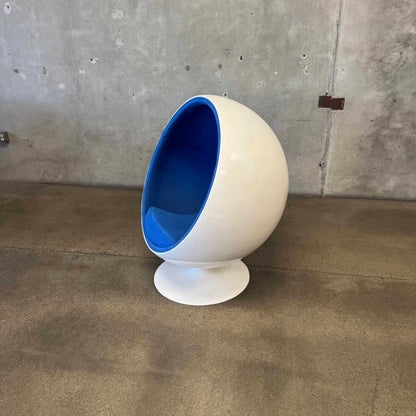 Vintage Ball Chair