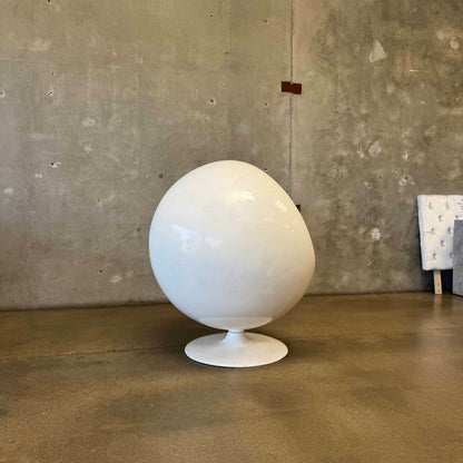 Vintage Ball Chair