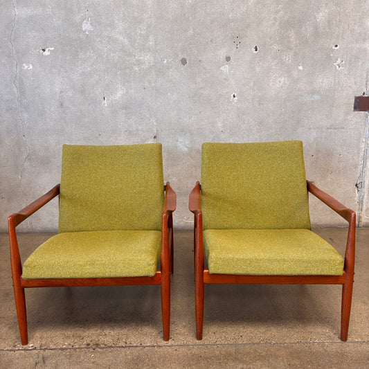 Pair Of Mid Century Modern Danish Modern Chairs 1960's