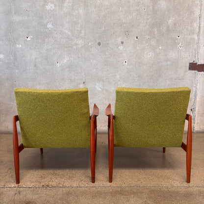 Pair Of Mid Century Modern Danish Modern Chairs 1960's