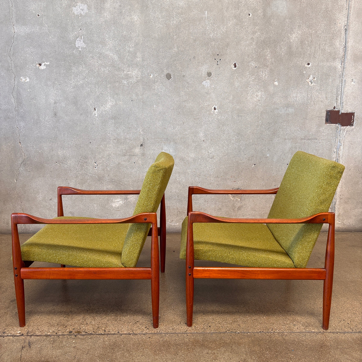 Pair Of Mid Century Modern Danish Modern Chairs 1960's